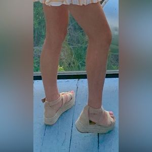 Espadrille platform sandals